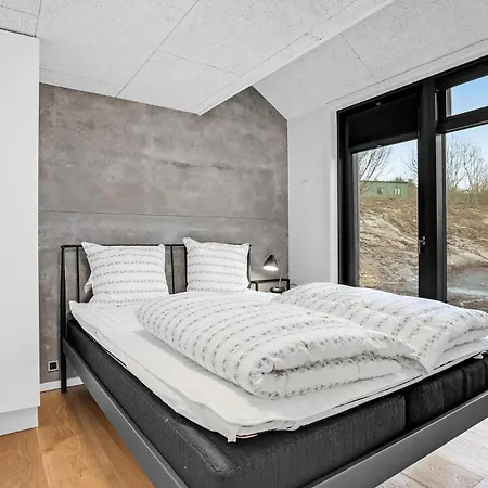 Casa vacanze Gorgeous In With Kitchen Sjolund